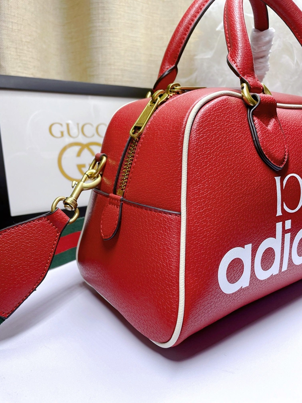 激安グッチバッグコピー角部分ディテール